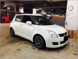 https://www.mycarforum.com/uploads/sgcarstore/data/11/Suzuki Swift 15M_48658_1.jpg